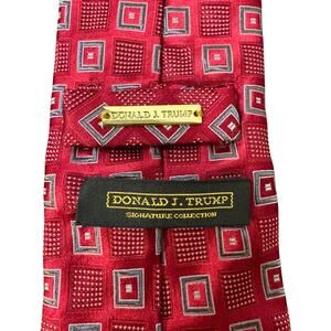 Vintage Donald J Trump Signature Collection Silk Tie Trump Tie 60”